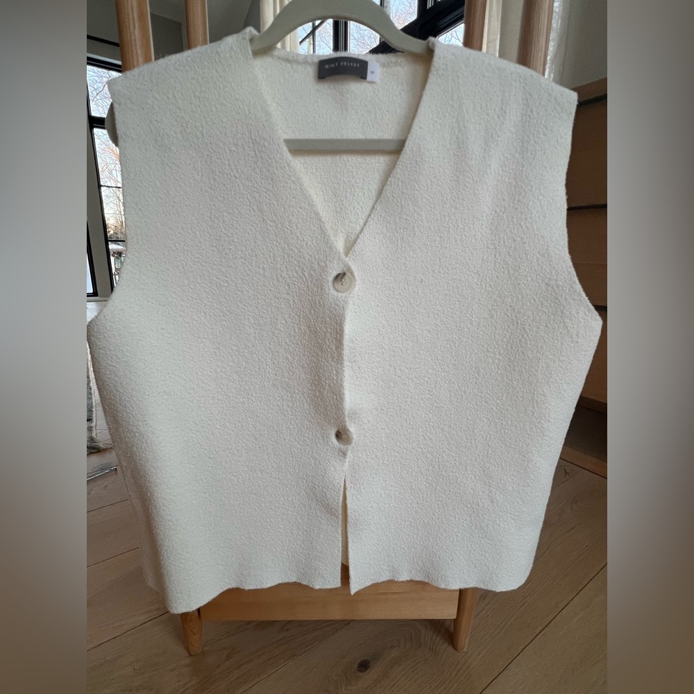 Mint Velvet Button-Up Waist Coat. Size M